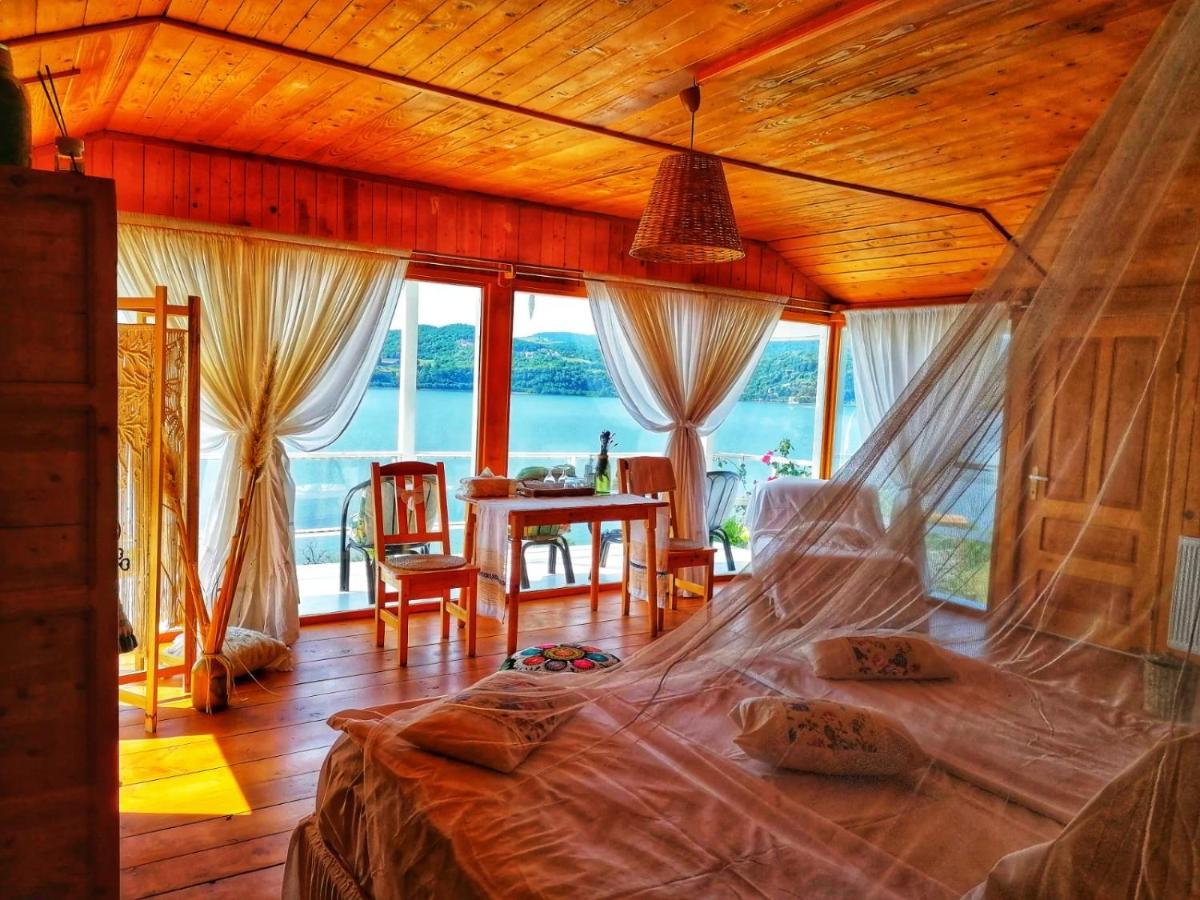 Villa Dream Tricule à Svinita Extérieur photo